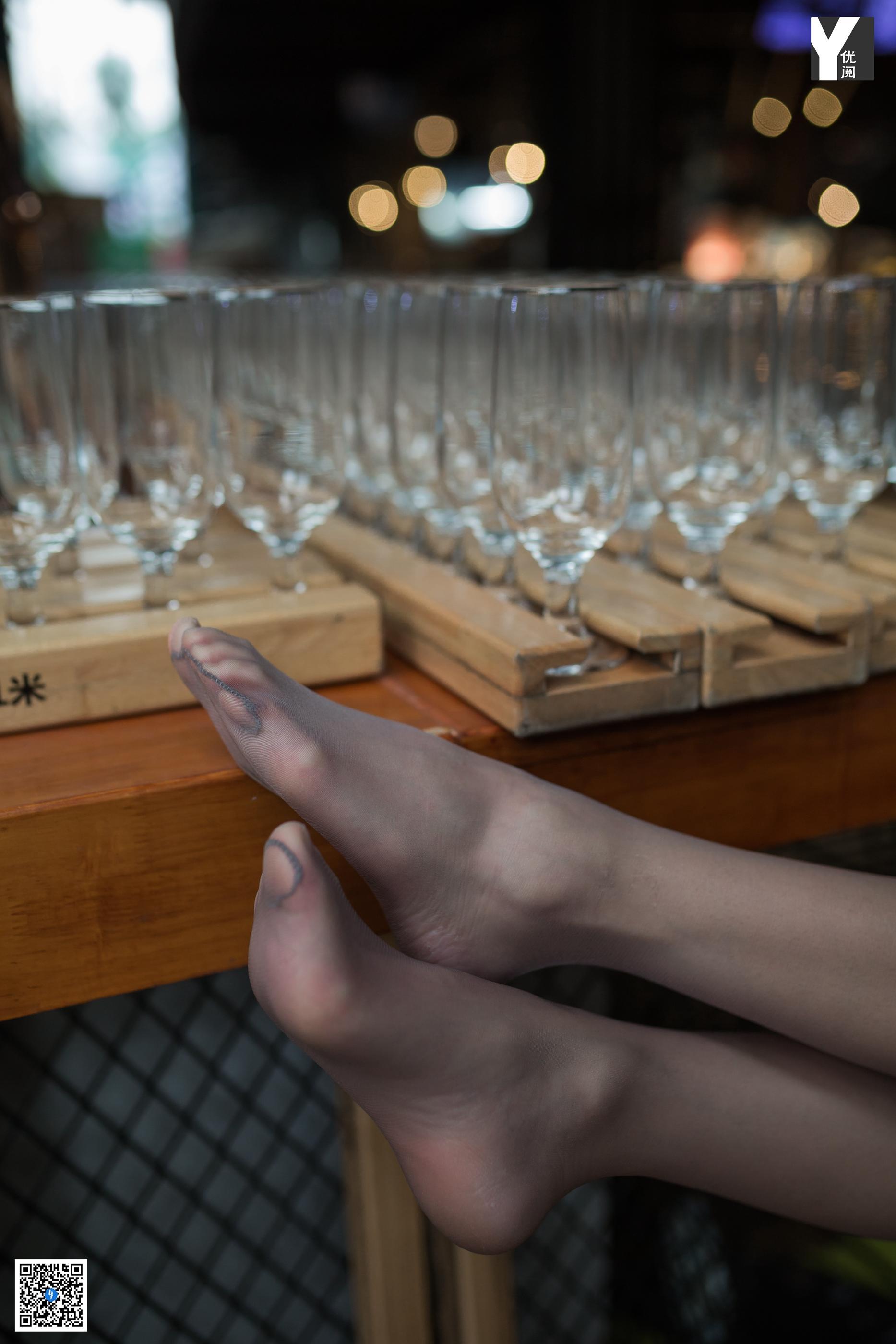 IESS异思趣向 - 模特：秋秋《职业性感选手》